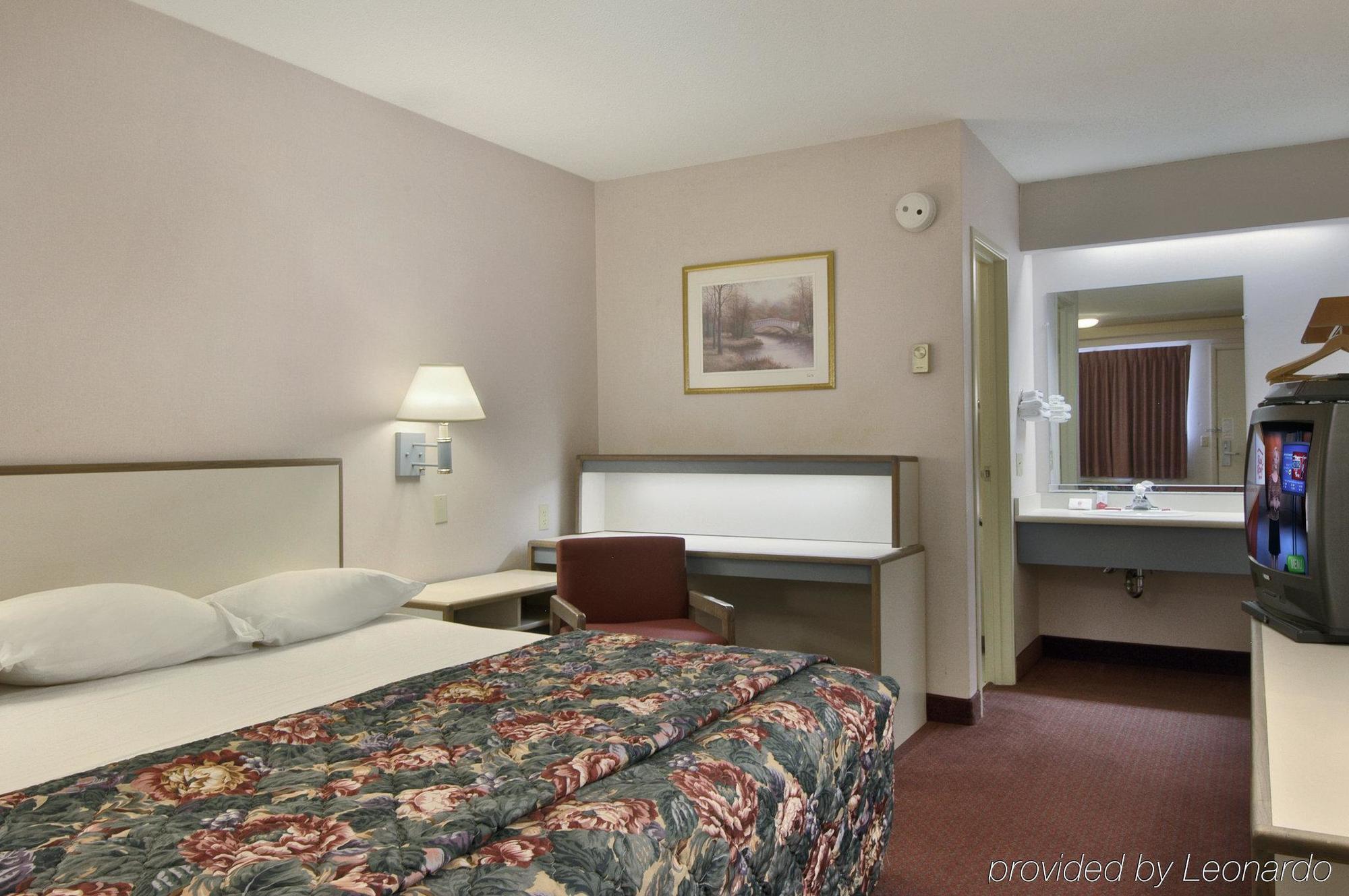 Red Roof Inn Columbia, Mo Phòng bức ảnh